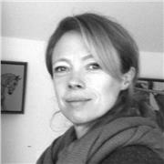 I’m an extremely highly regarded art tutor. 
I have tutored all ages from young to adult.